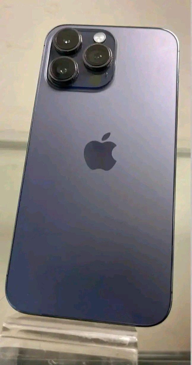 Unlocked iPhone 14 pro Max 128GB