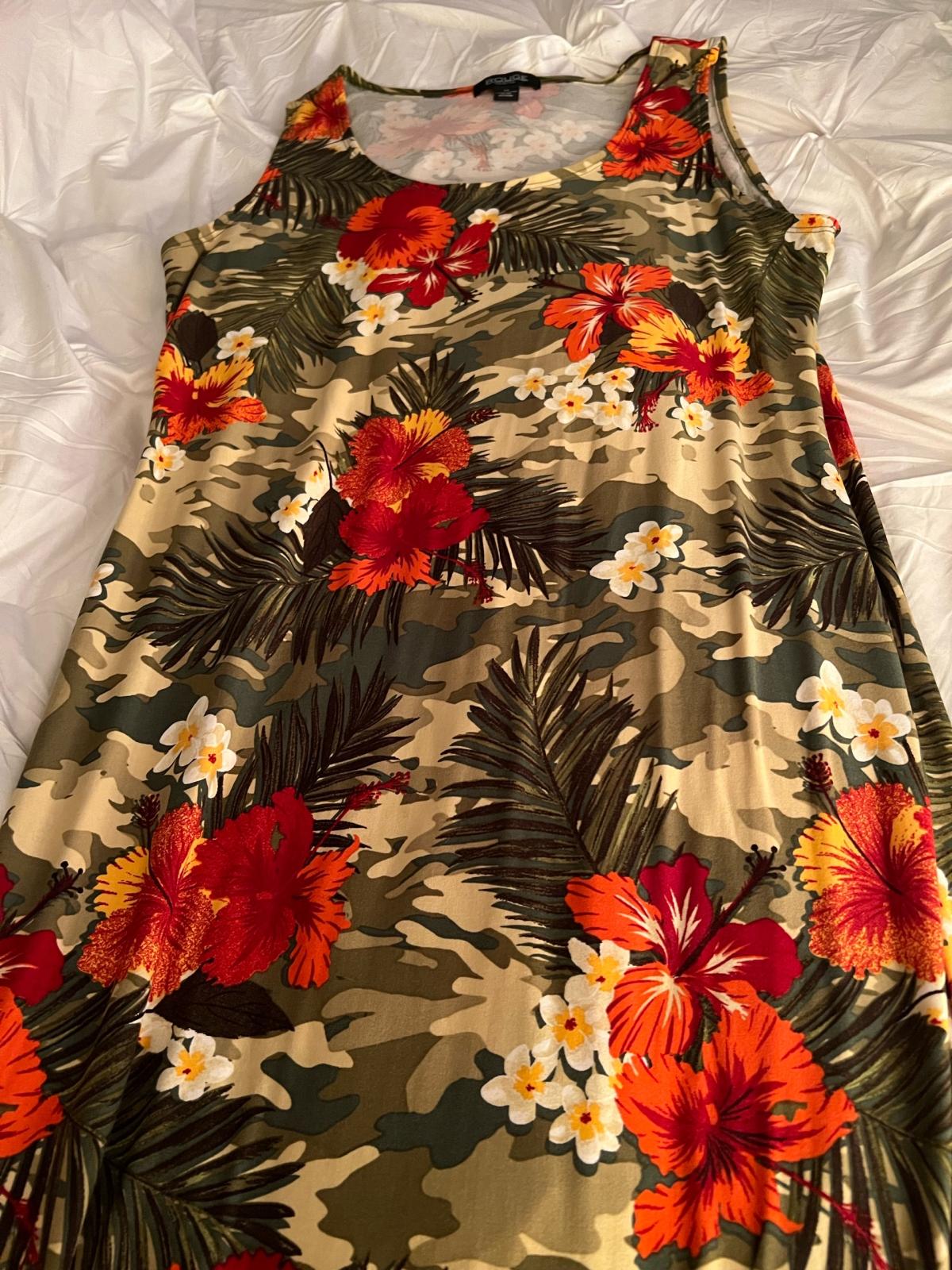 knee length flower sundress like new lg