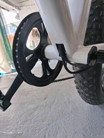 EBike New Ebike fully loaded w NEW Charger Front back water