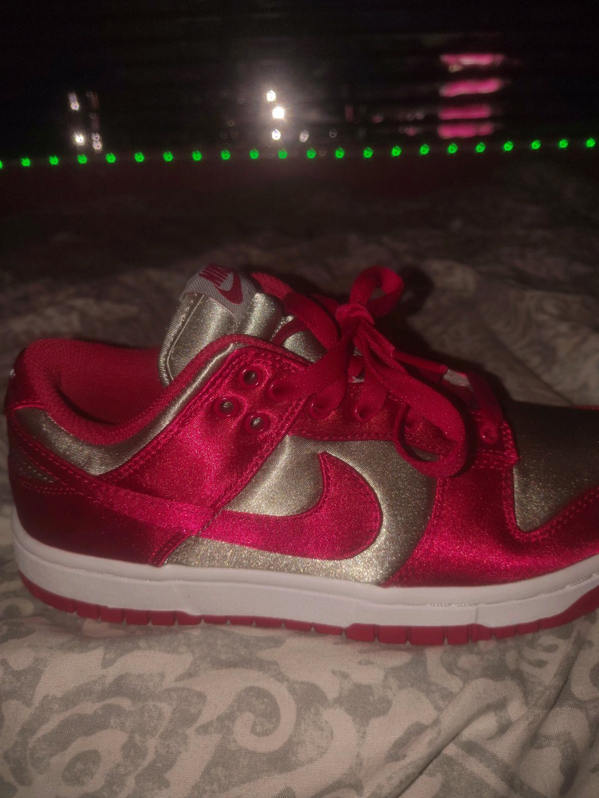 New Nike shoes Mens