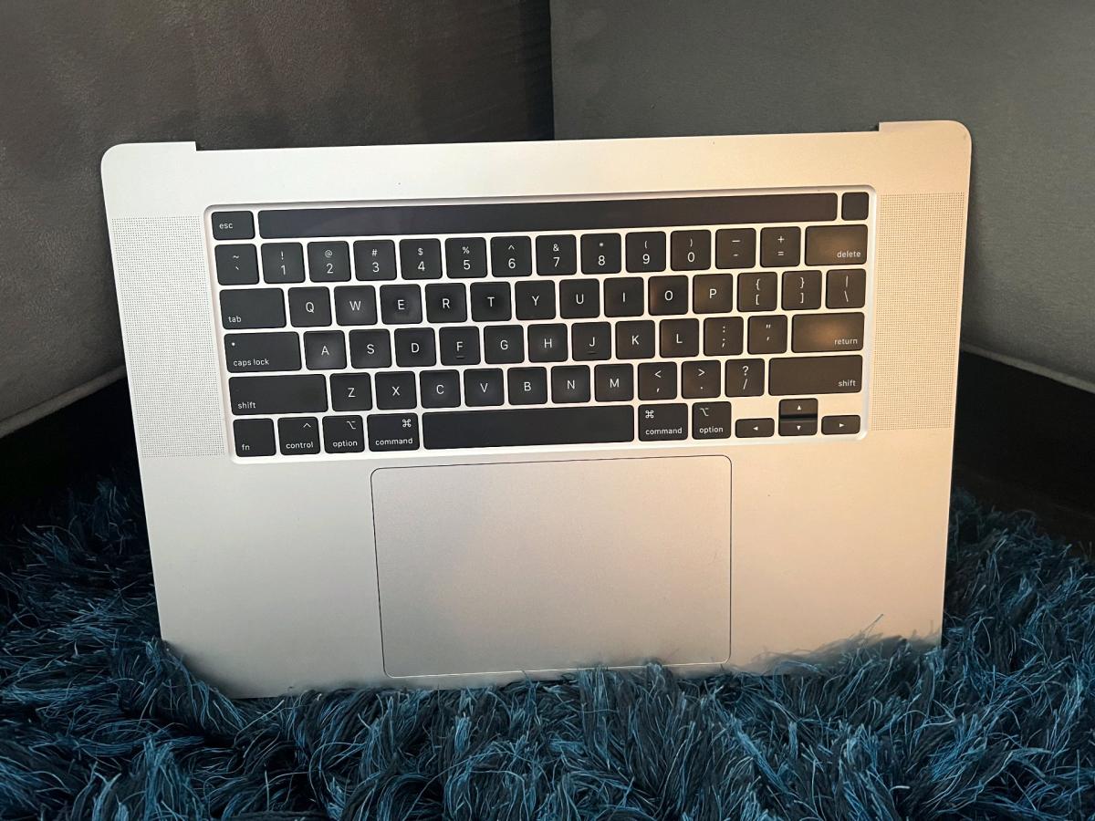 A2141 2019 MACBOOK PRO 16 TOP CASE W KEYBOARD BATTERY SILVER