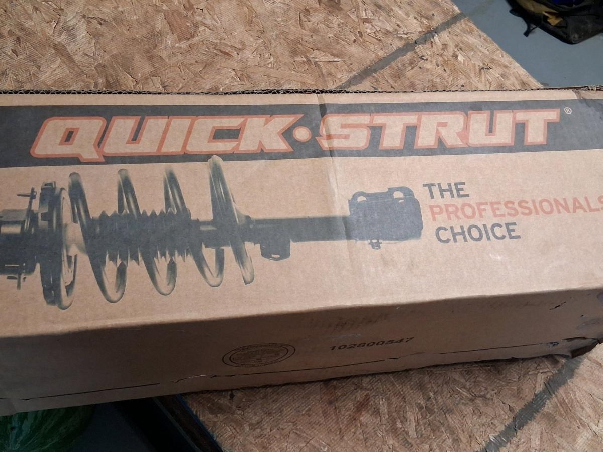 20122019 Fiat 500 Brake  Strut Kit