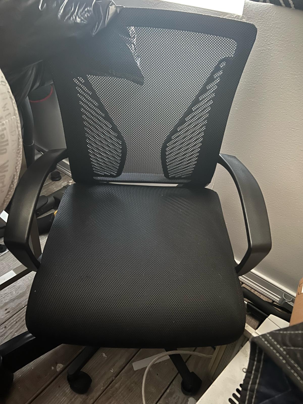 black office chair new like condition