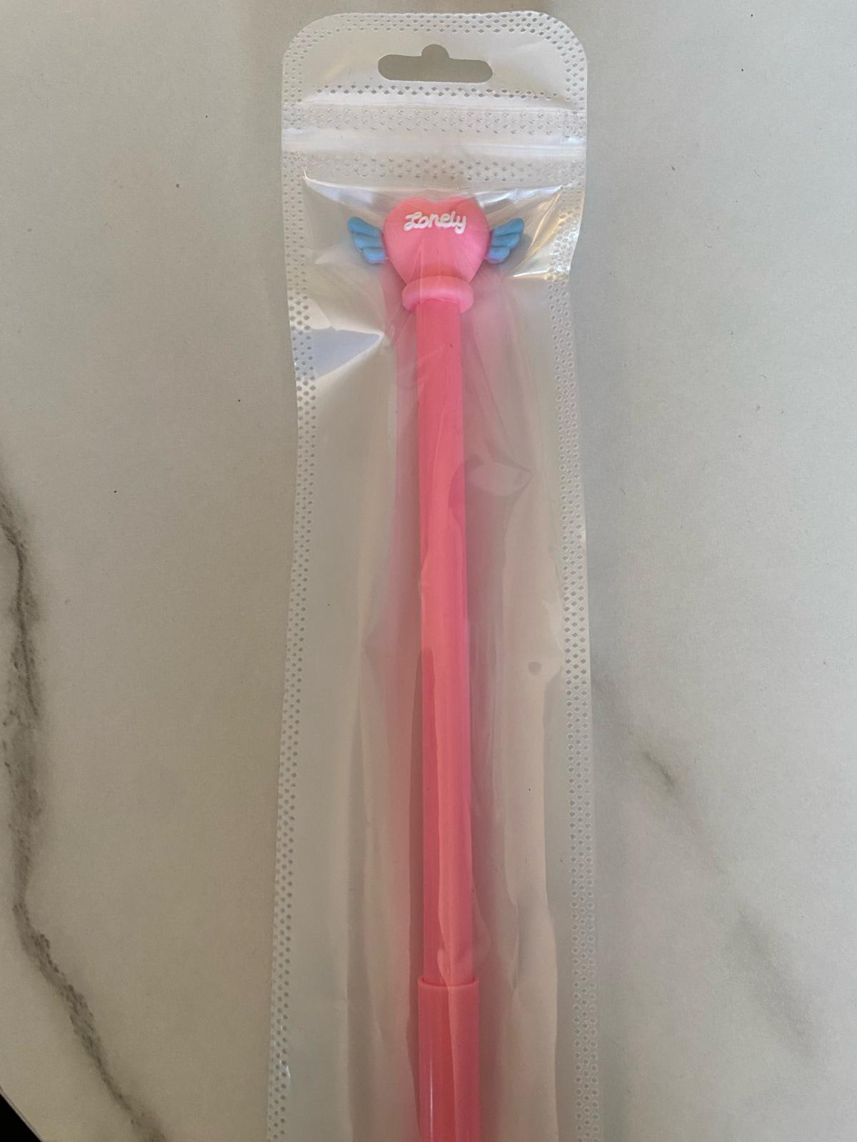 different types of pens