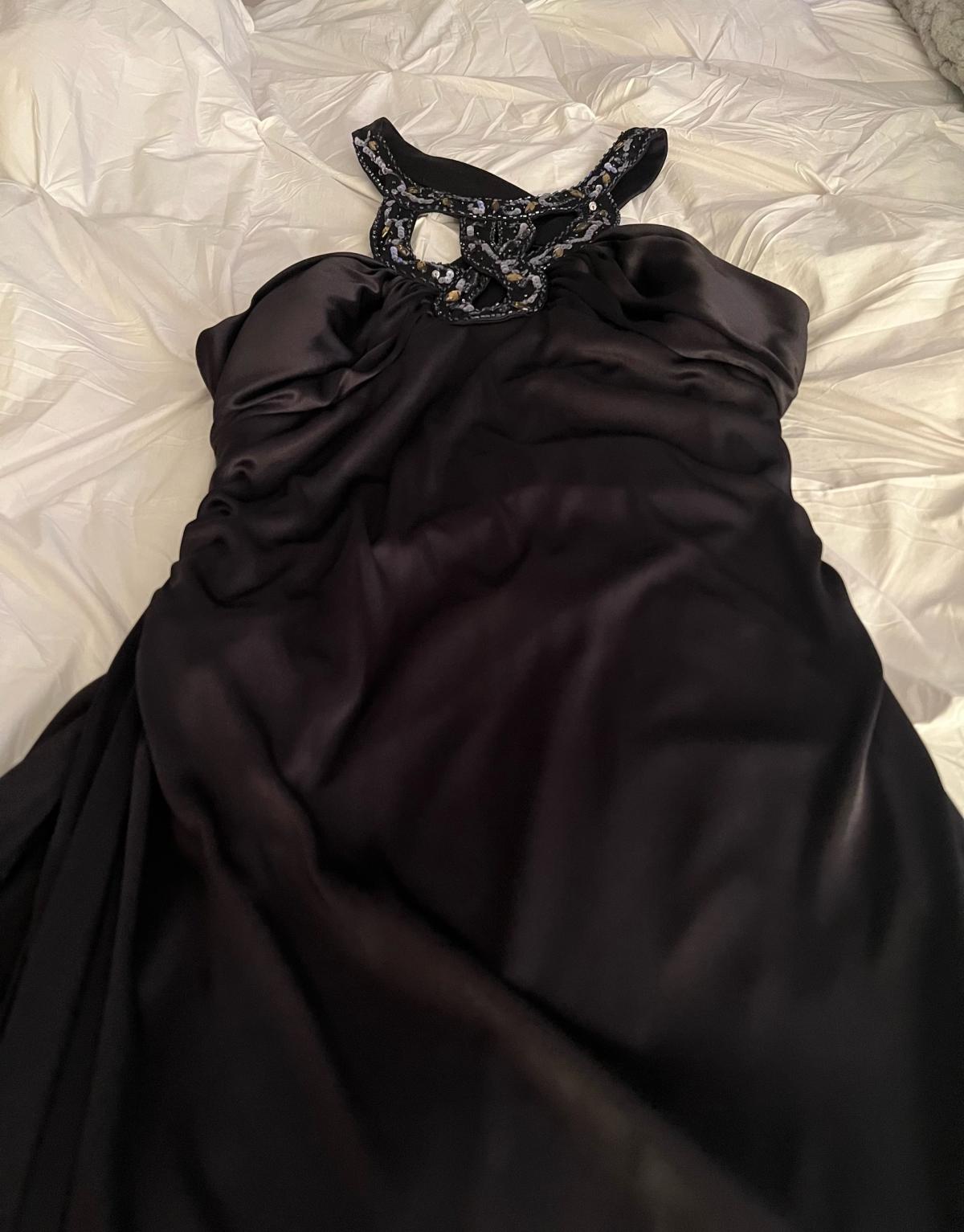 Black cocktails dress lg like new