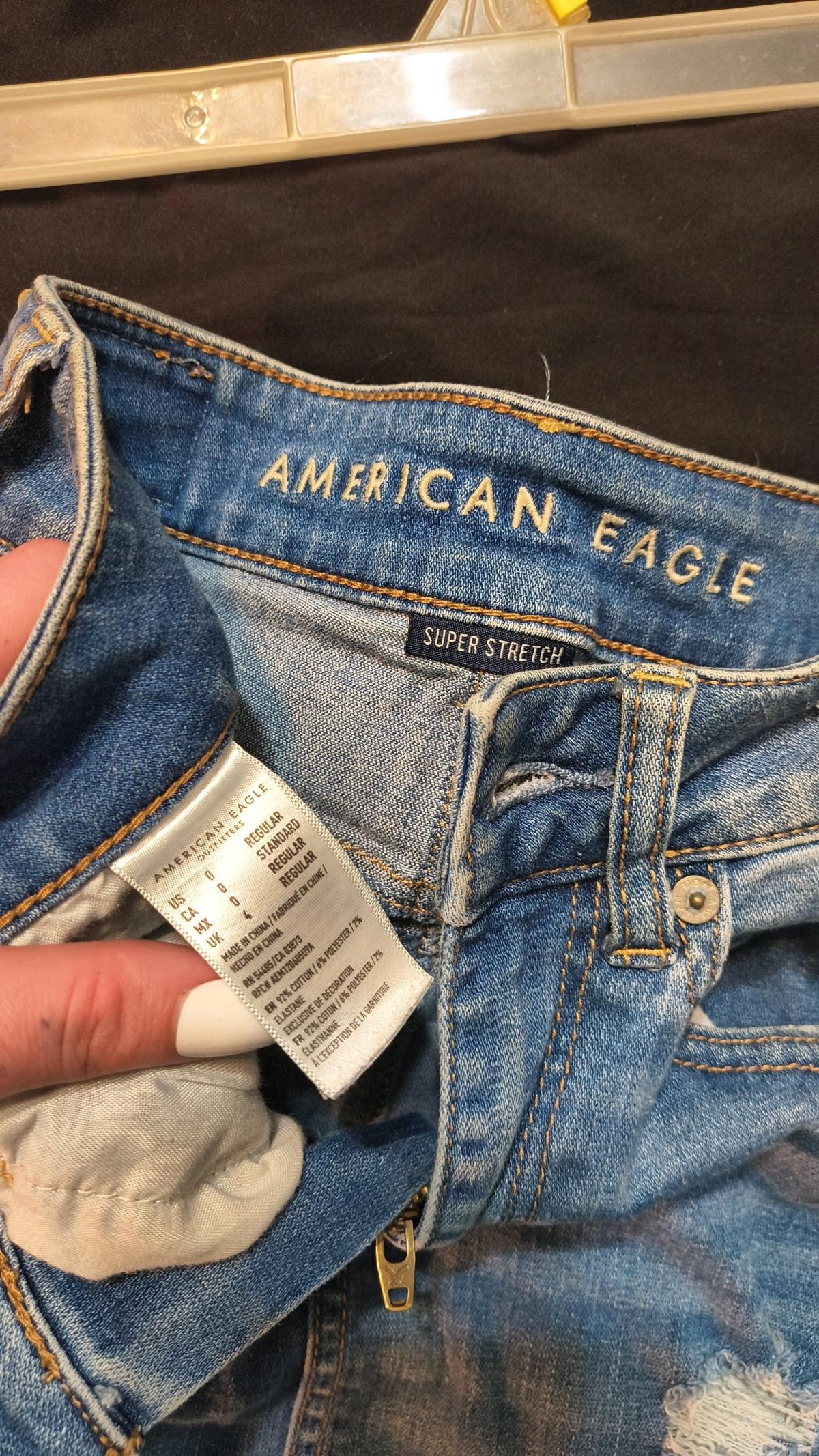 womens American Eagle skirt