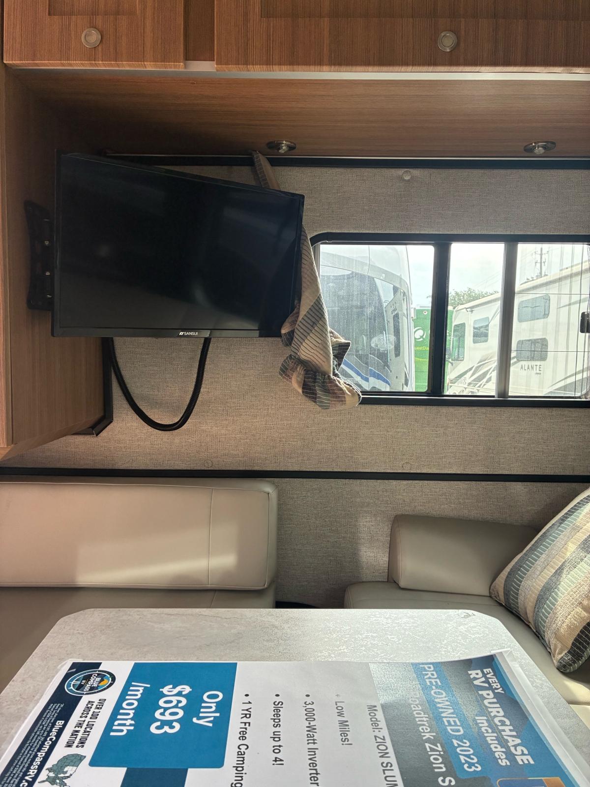 2024 Roadtrek Zion Slumber