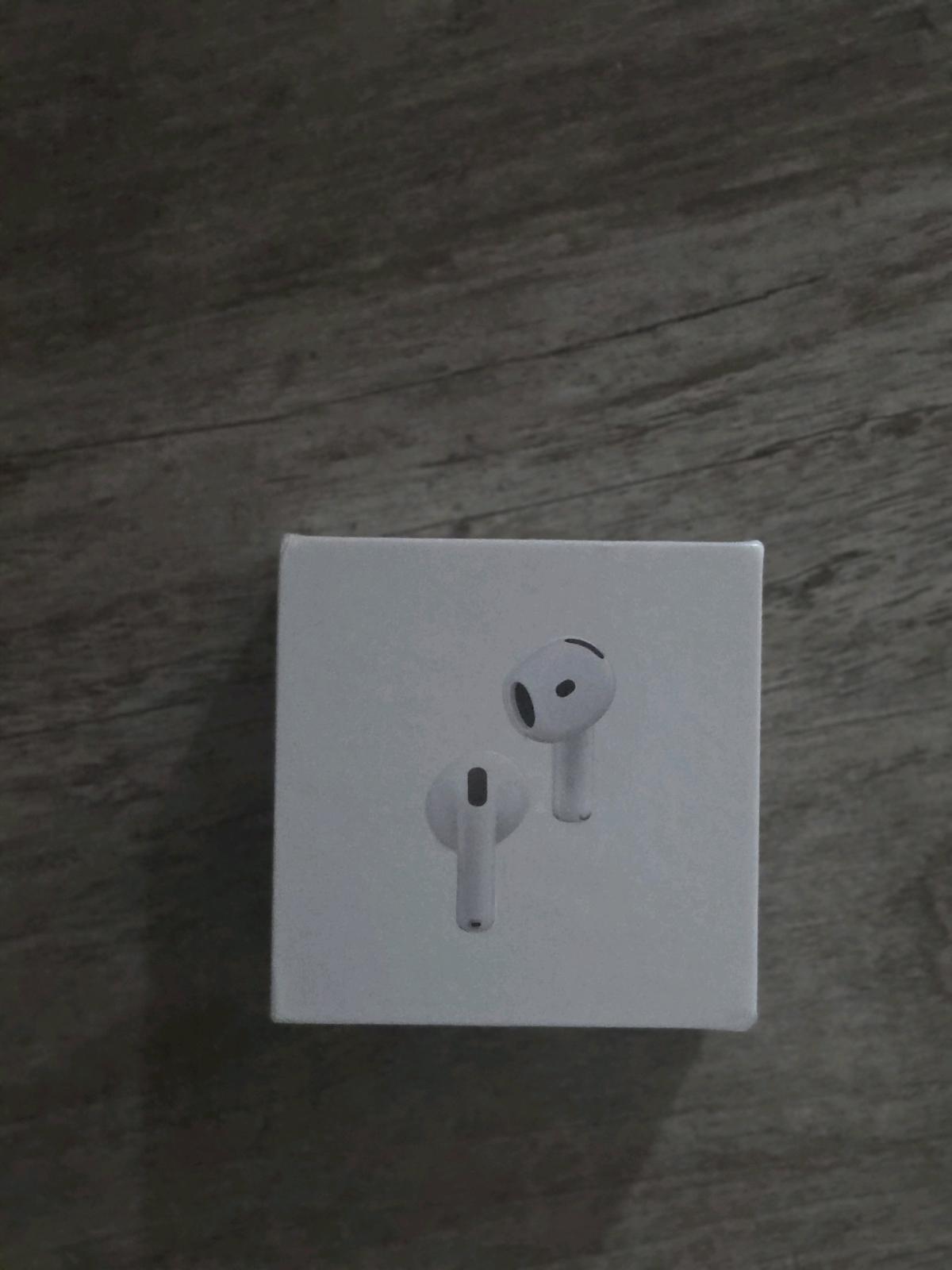 Airpods 4 noise cancellation