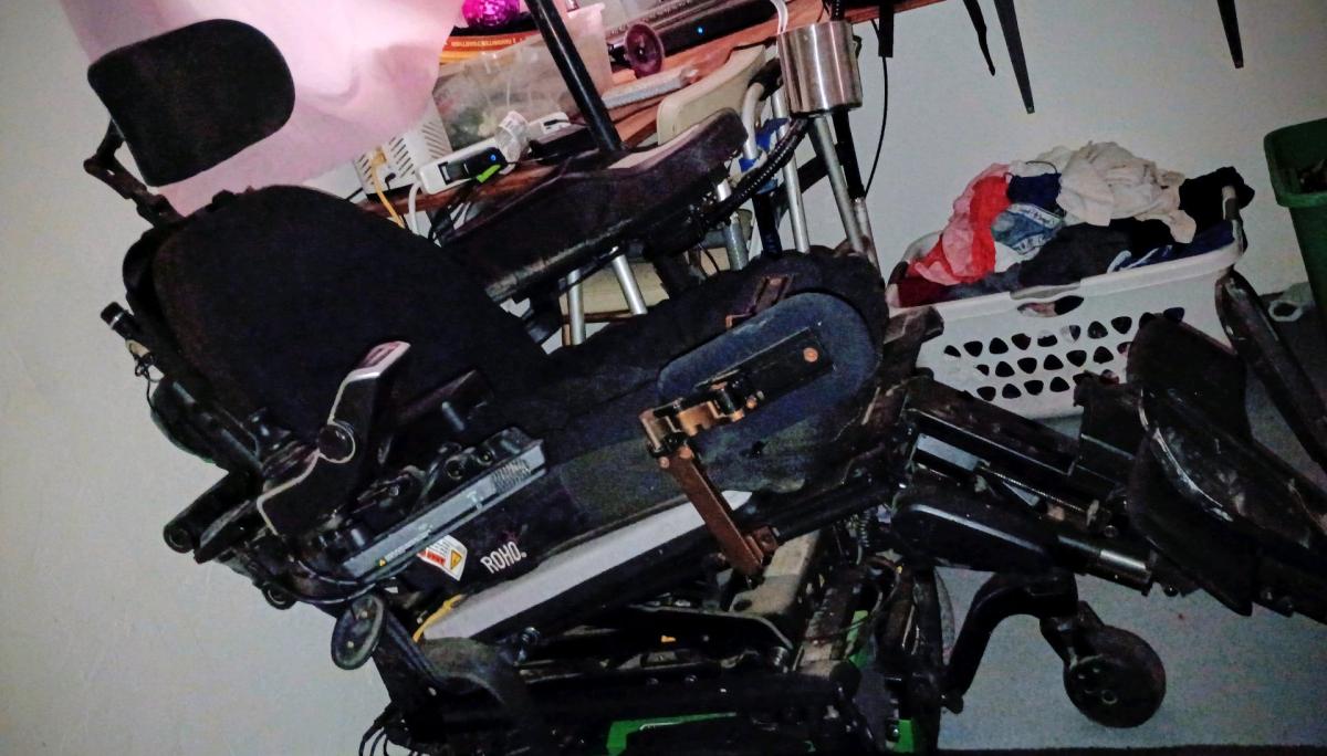 quantum 3 electric wheelchair