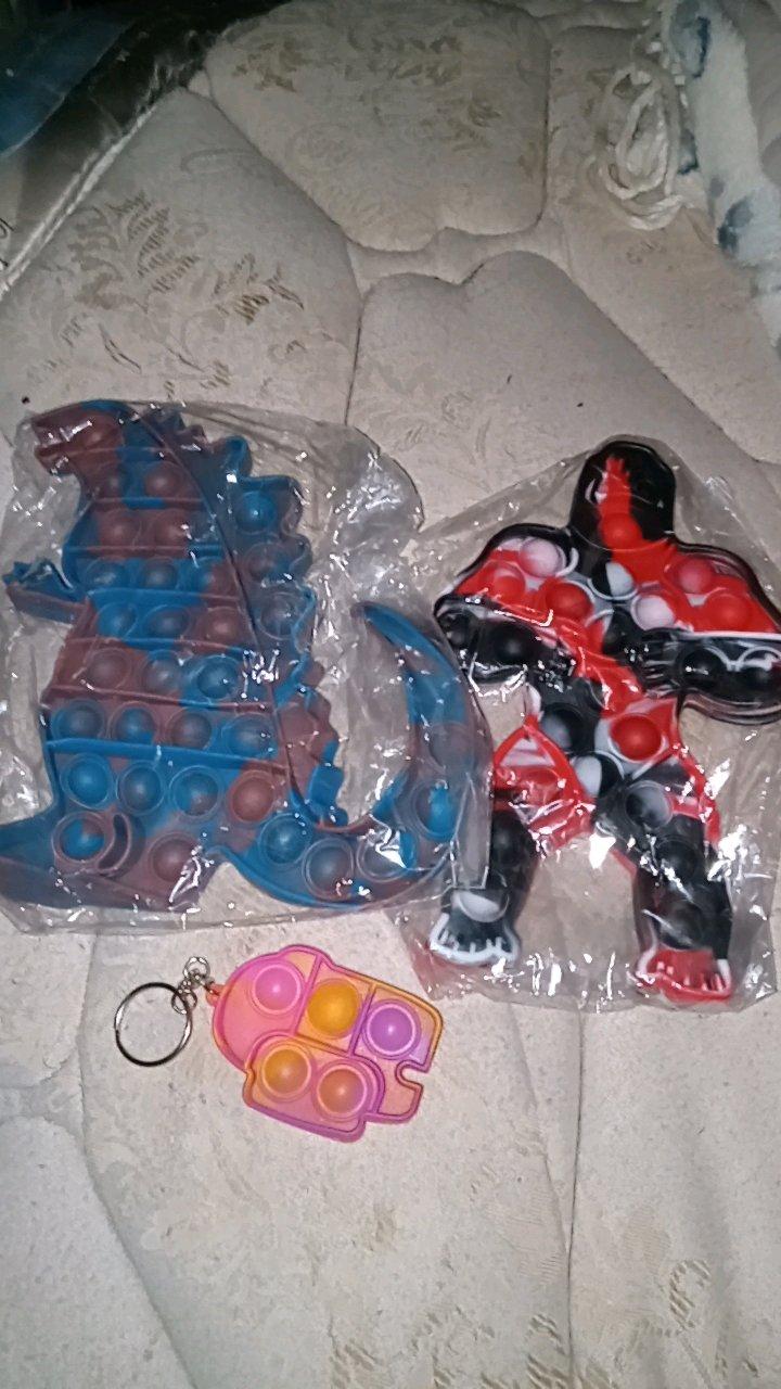 pop toys  spinners