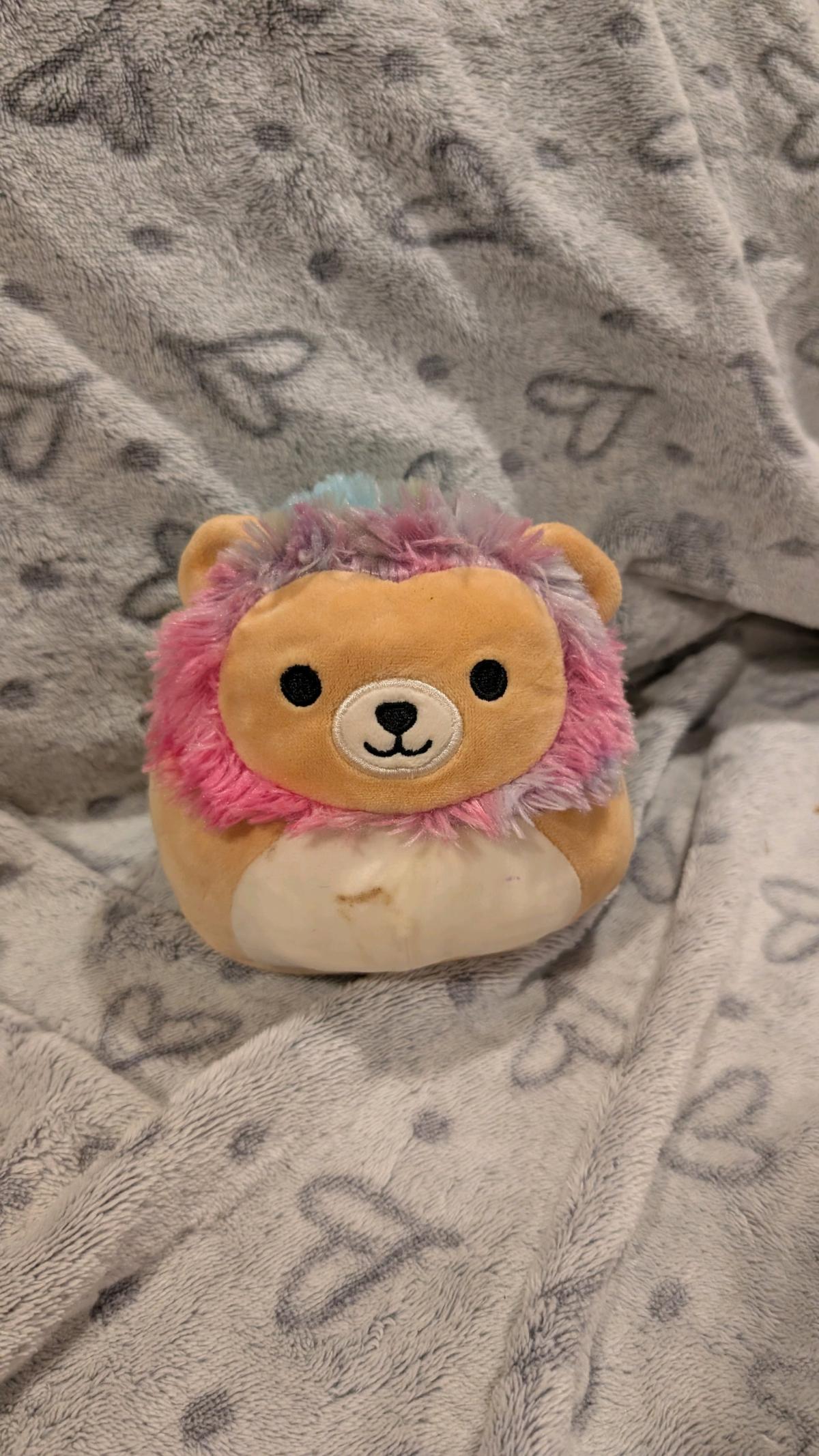 mini reversible squishmallow lion and cheetah