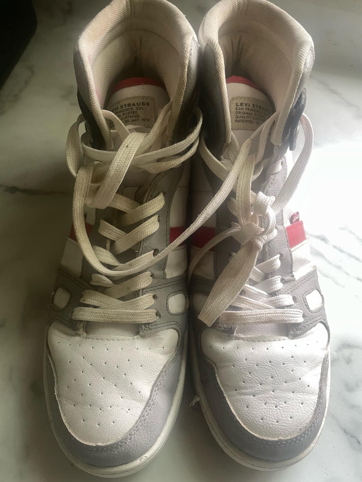 Grey white navy  red Levis size 115 US