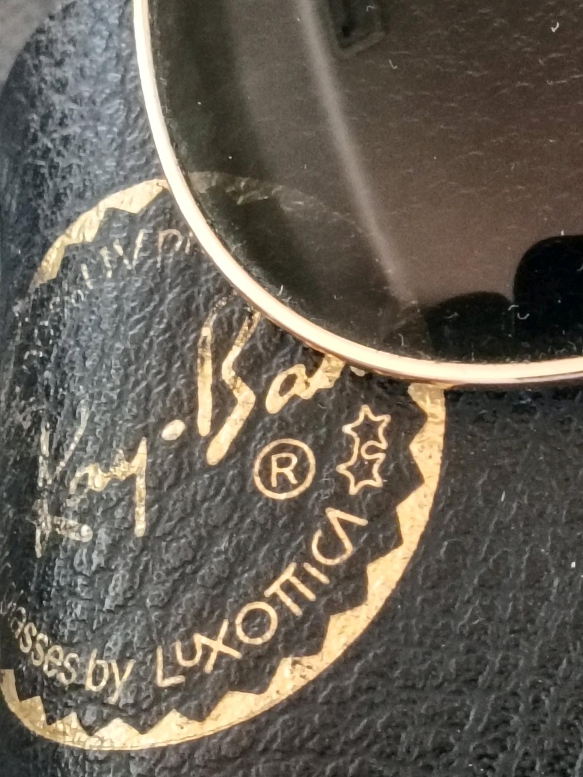 Ray Bands sunglasses