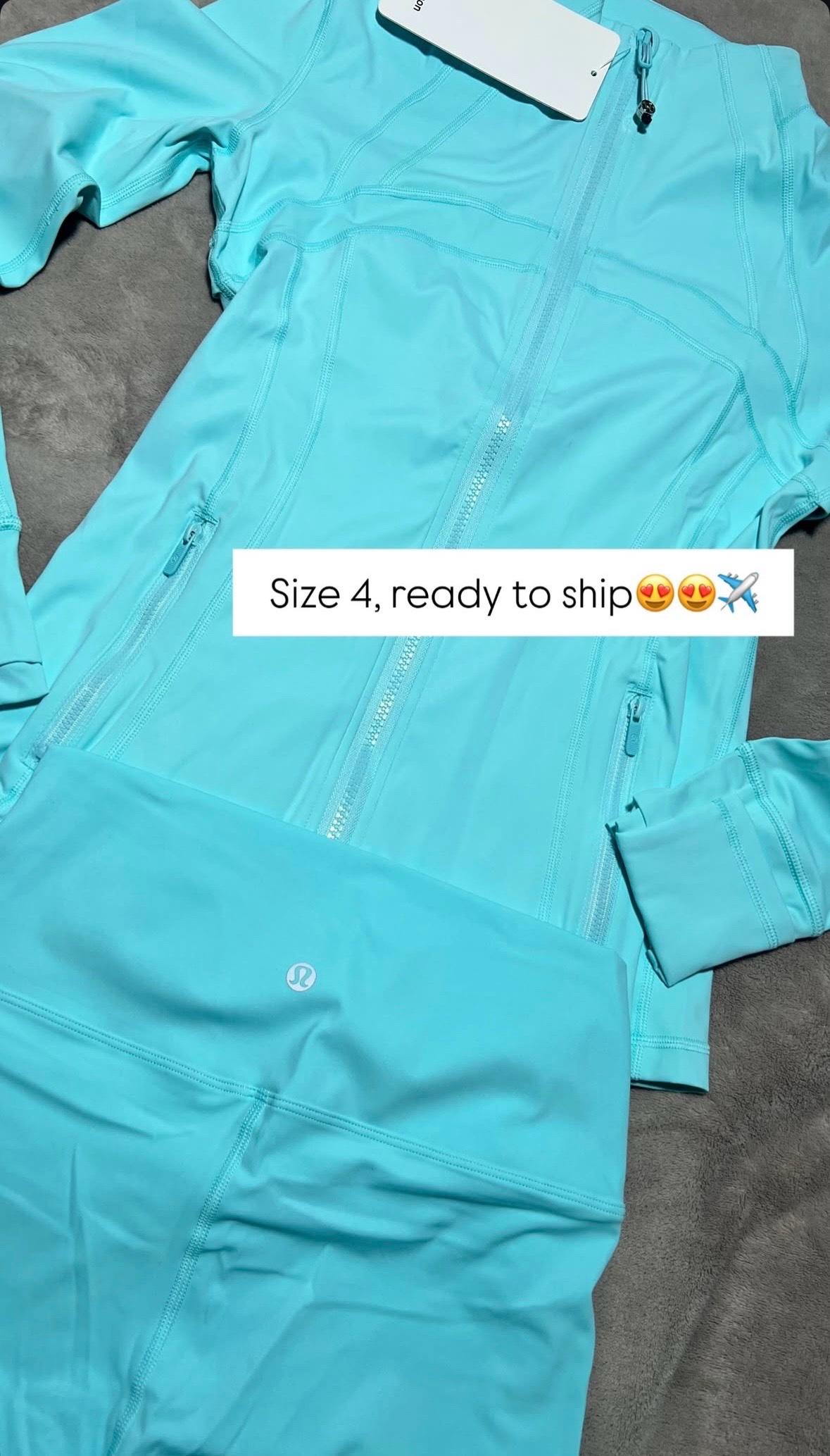 pretty blue Lululemon set