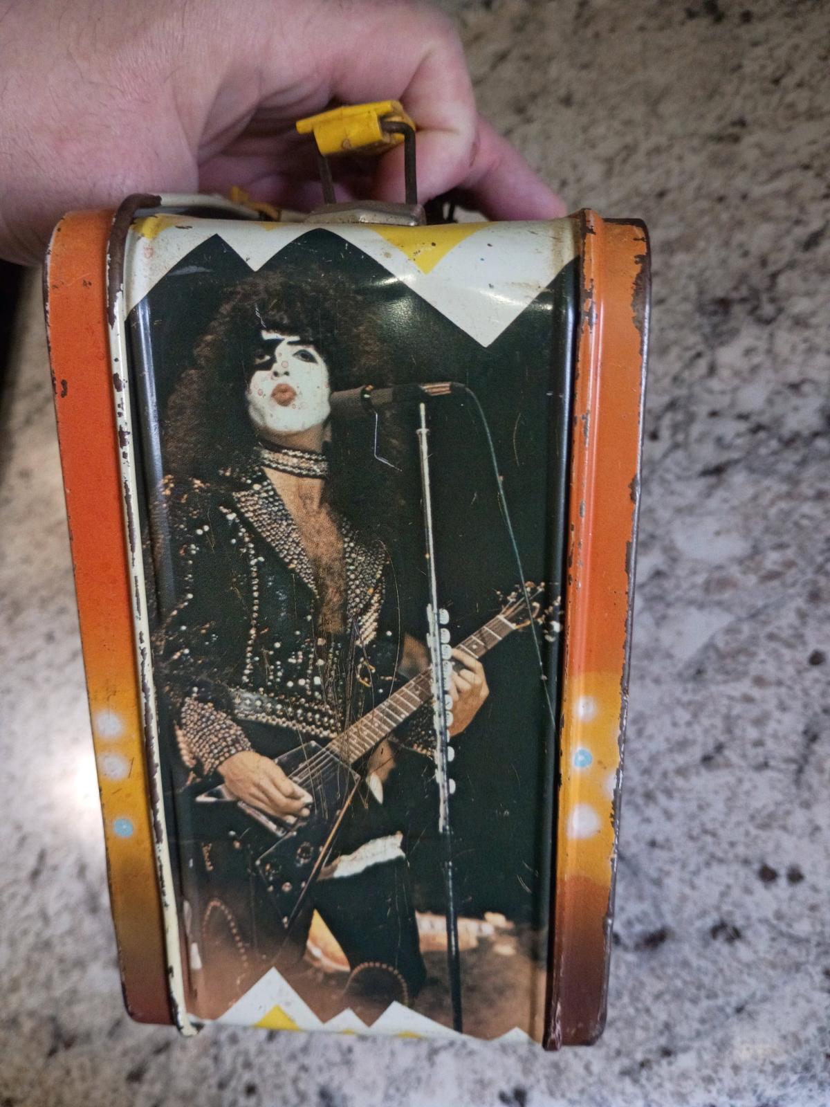 KISS 1977 Vintage Metal Lunchbox