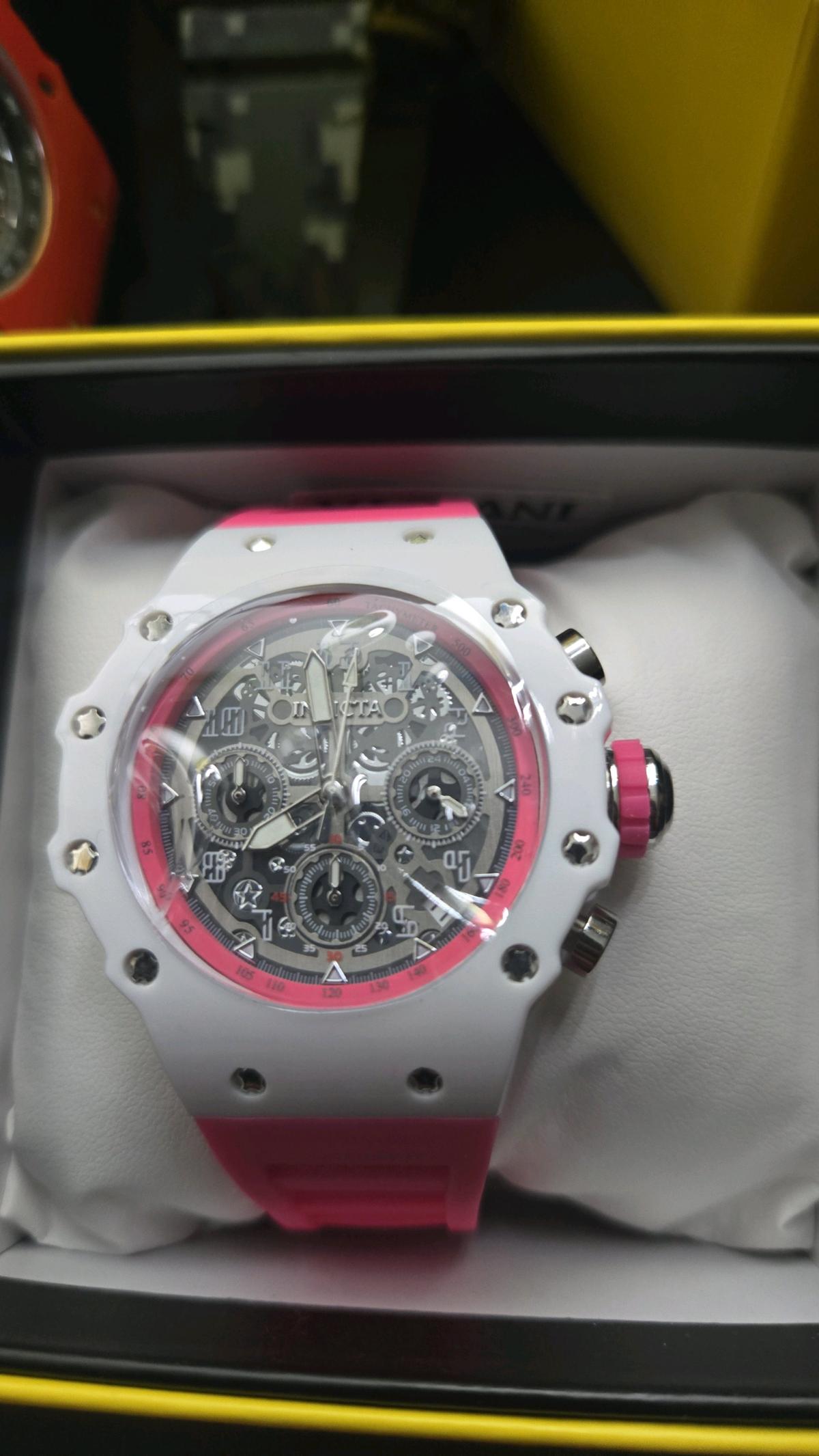 invictia Racing wach