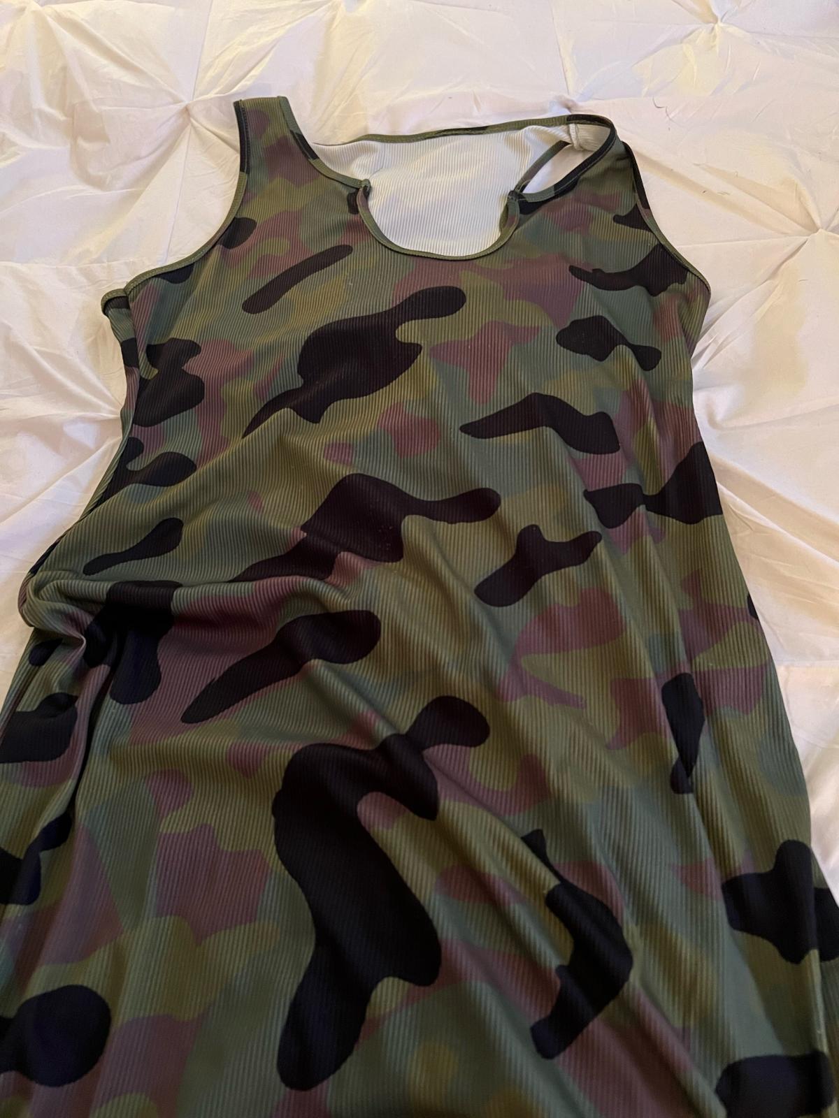 womens camouflage body con fitted dress size large