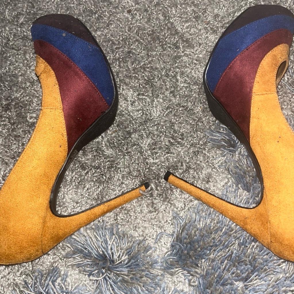 Paprika size 9 new