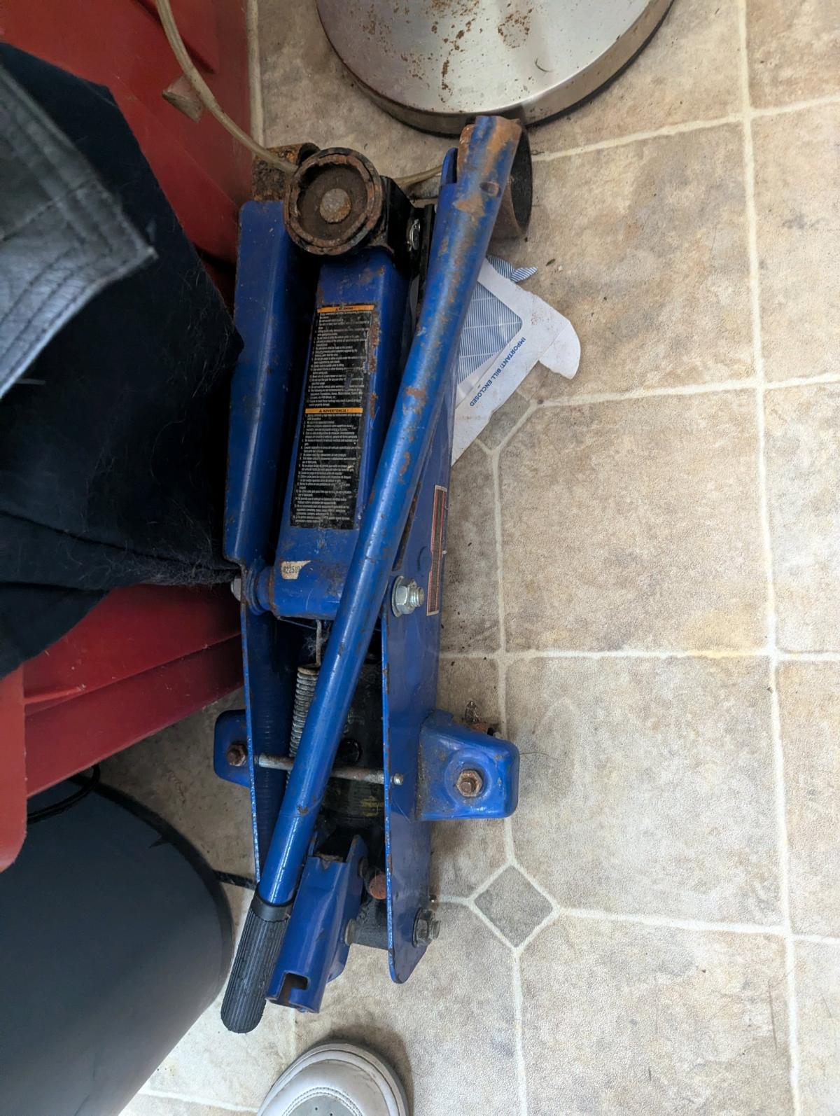 3 and a half ton Jack