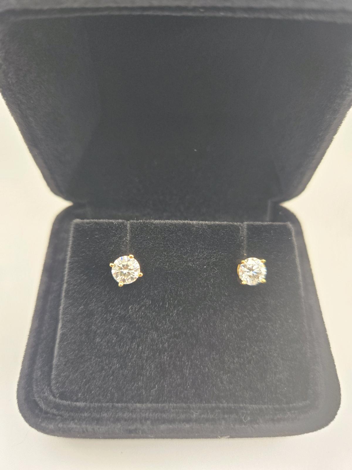 1Ct 5mm Moissanite sterling silver earrings