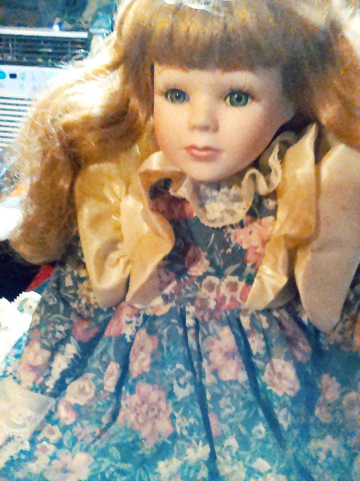 porcelain dolls made 1980s 90s