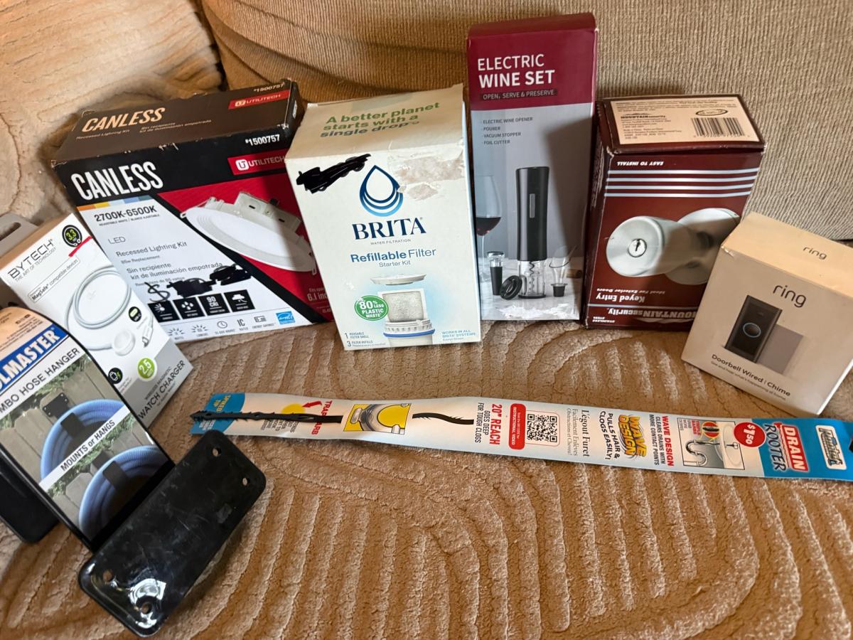 bundle of home goods