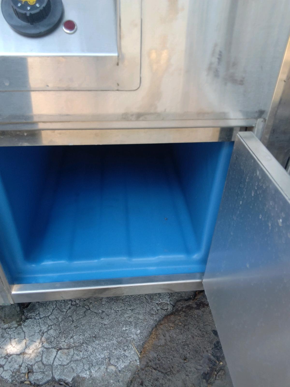 hot dog vendor Cart