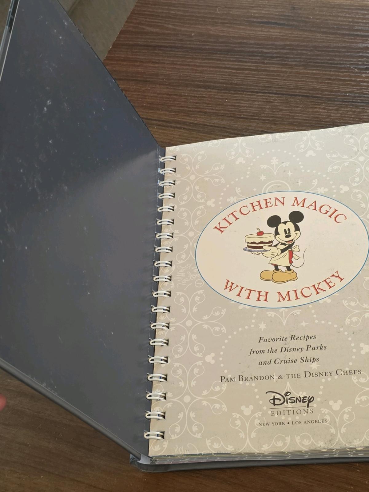 Disney Kitchen Magic with Mickey 1025 x 8 in R1