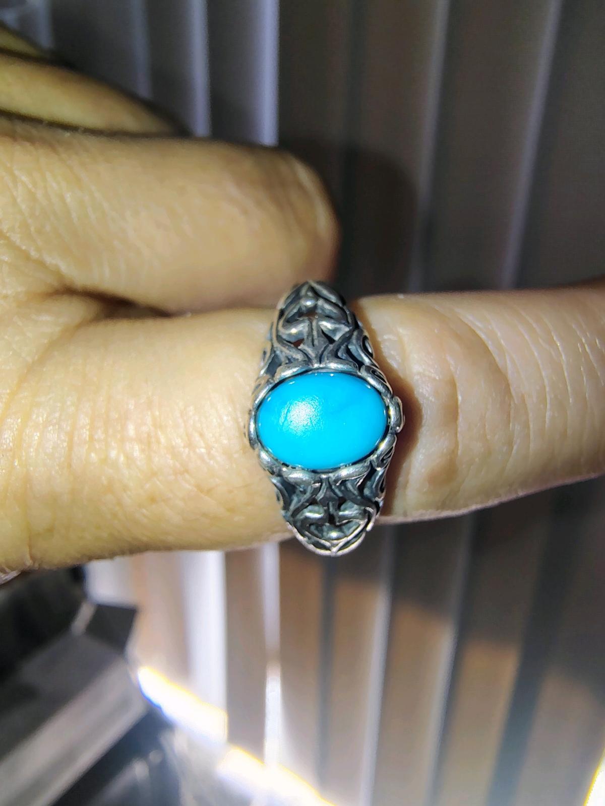 Silver ring with terqouse gemstone