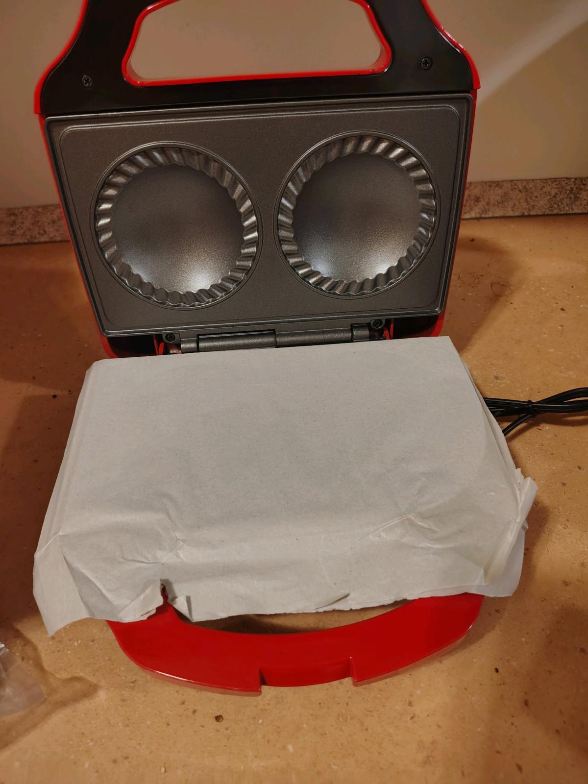 Holstein Housewares Electric Pie Maker  2 Pie Nonstick Baker