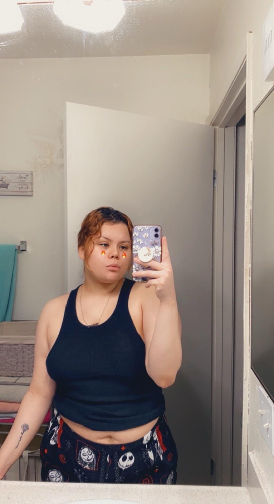 spicy content pics and vids available