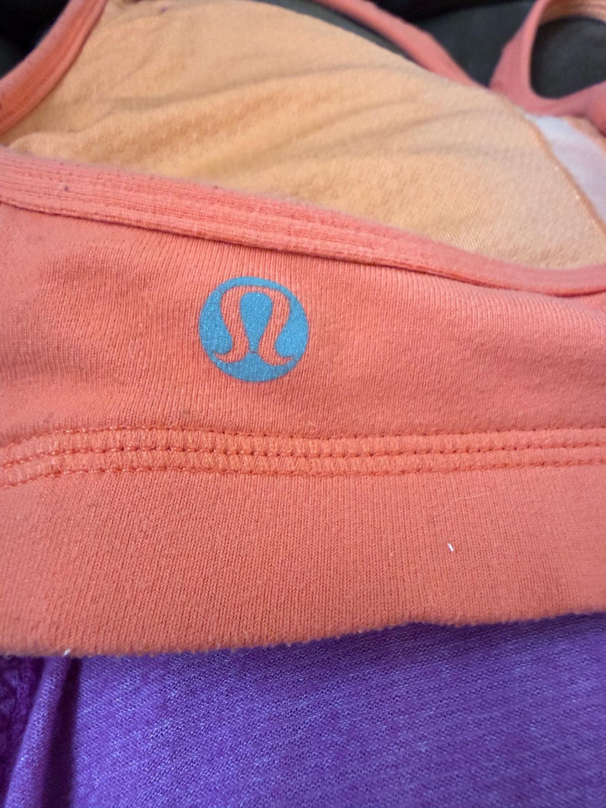 2 lululemon tanks