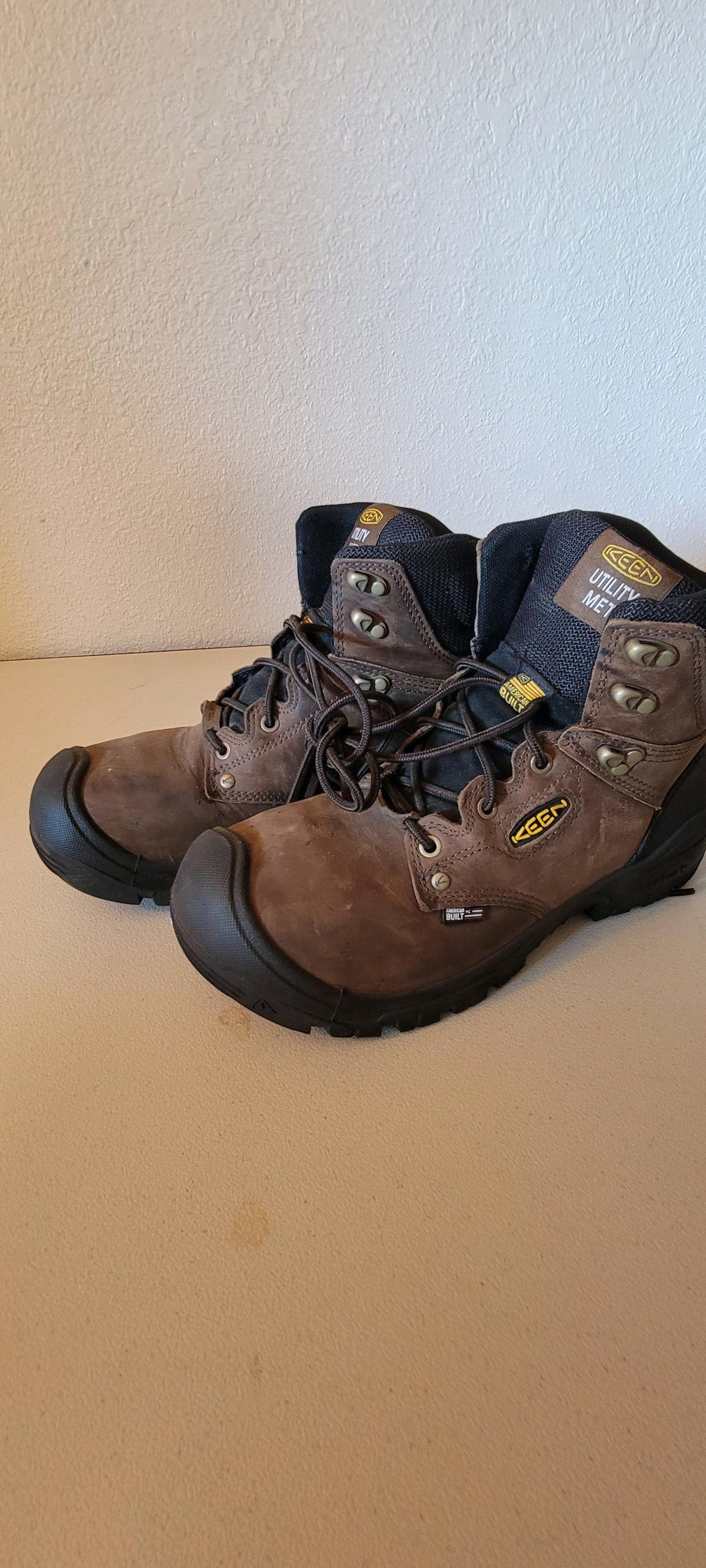 Mens Keen workboots
