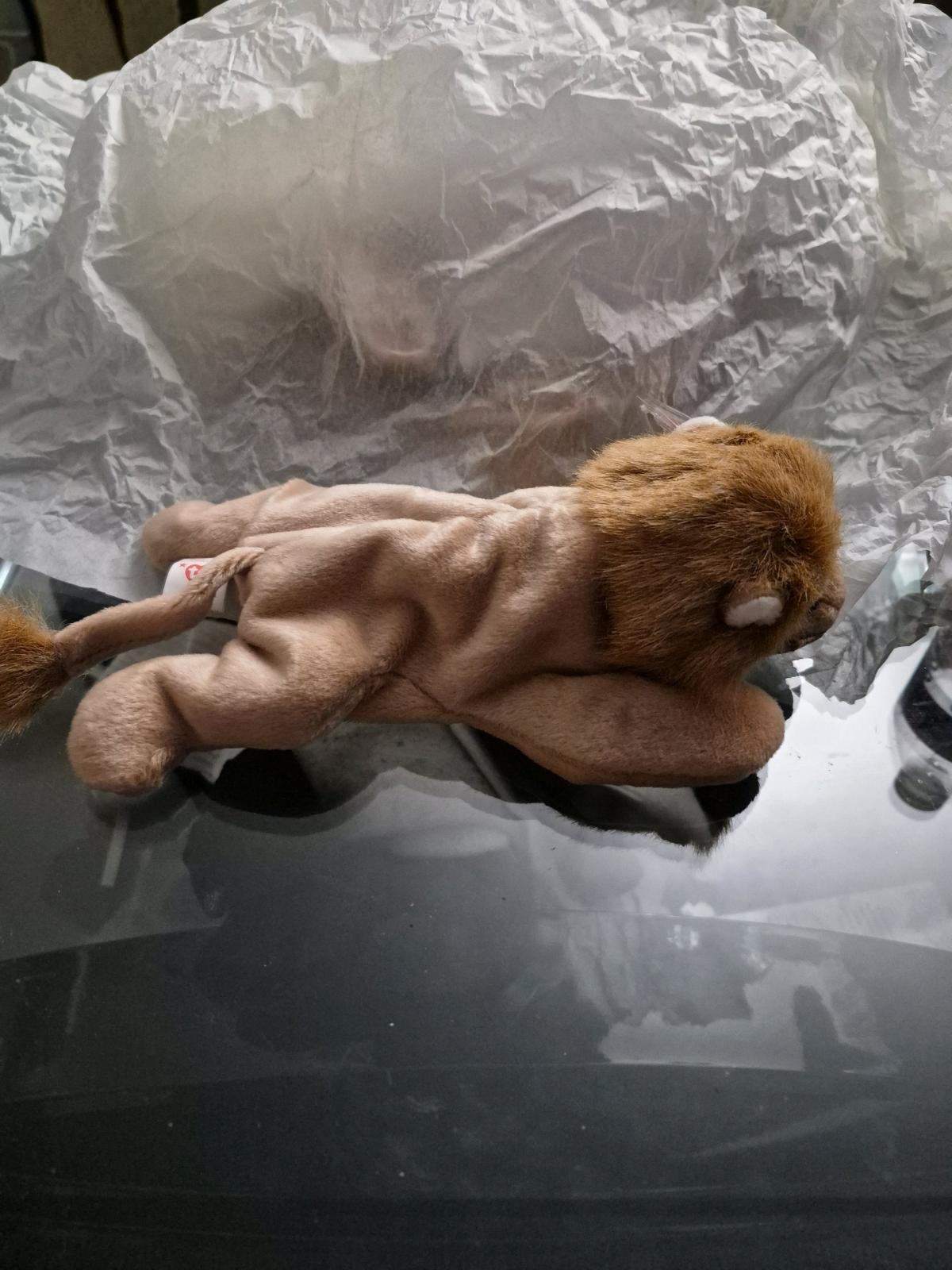 Rare Beanie Baby Roary on hang tag