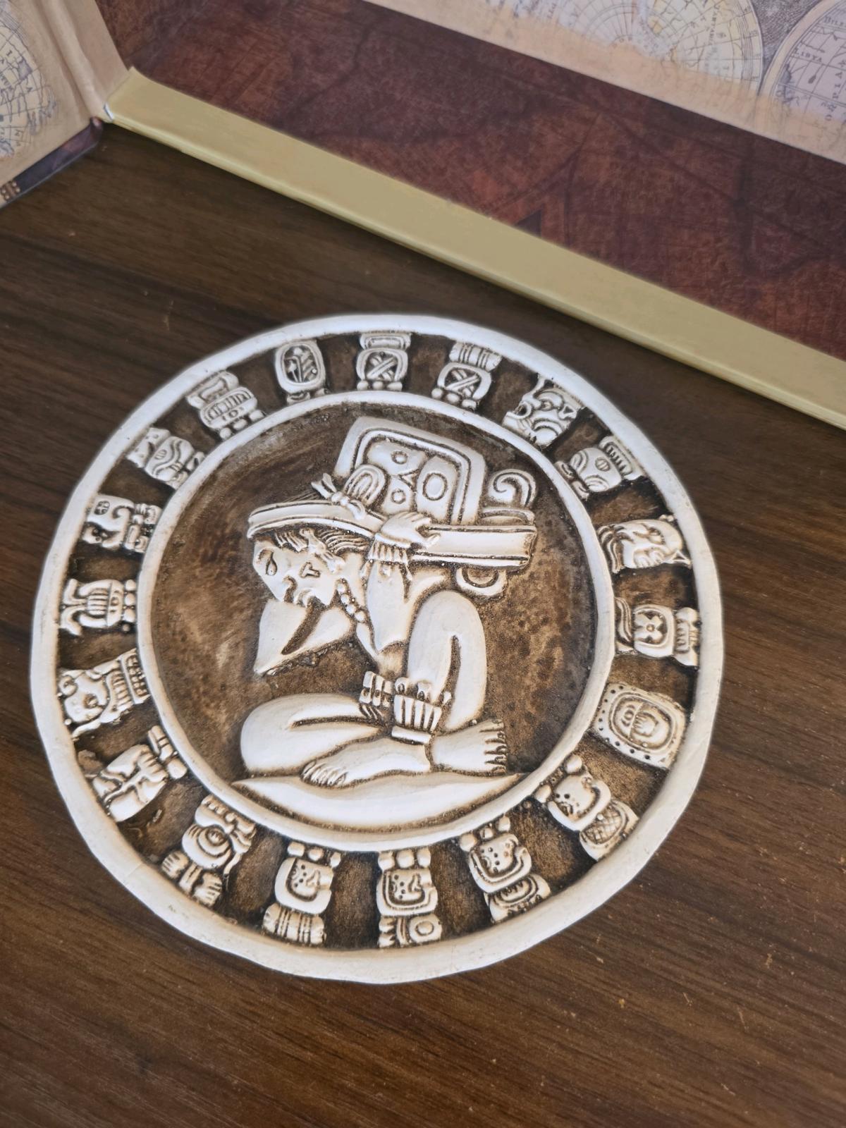 Vuntage Mayan Tzolkan Sacred Calendar  Relief Wall Plaque 55
