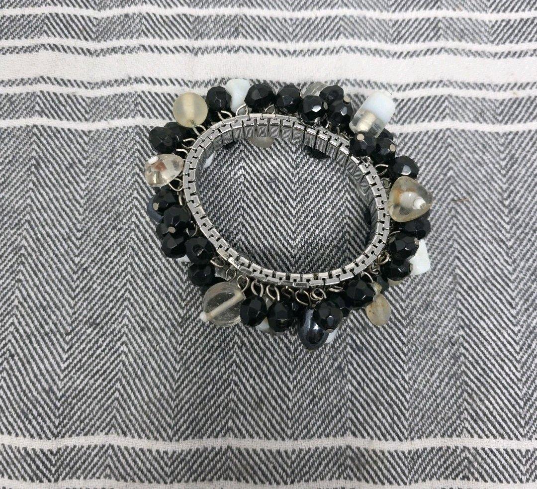 Cha Cha Expansion Bracelet Black White  Clear Beads Vintage