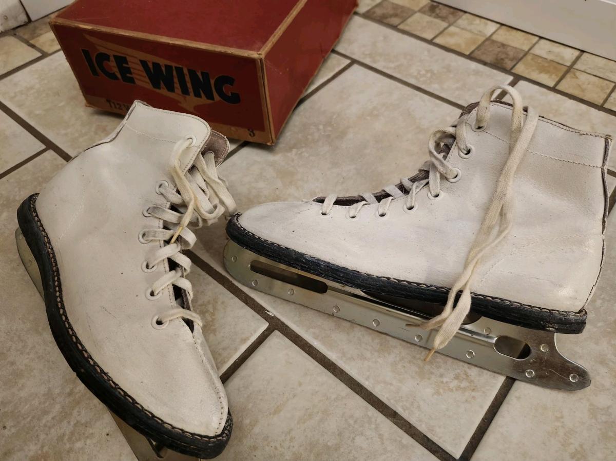 Vintage White Childrens Ice Skates from Ice Wing