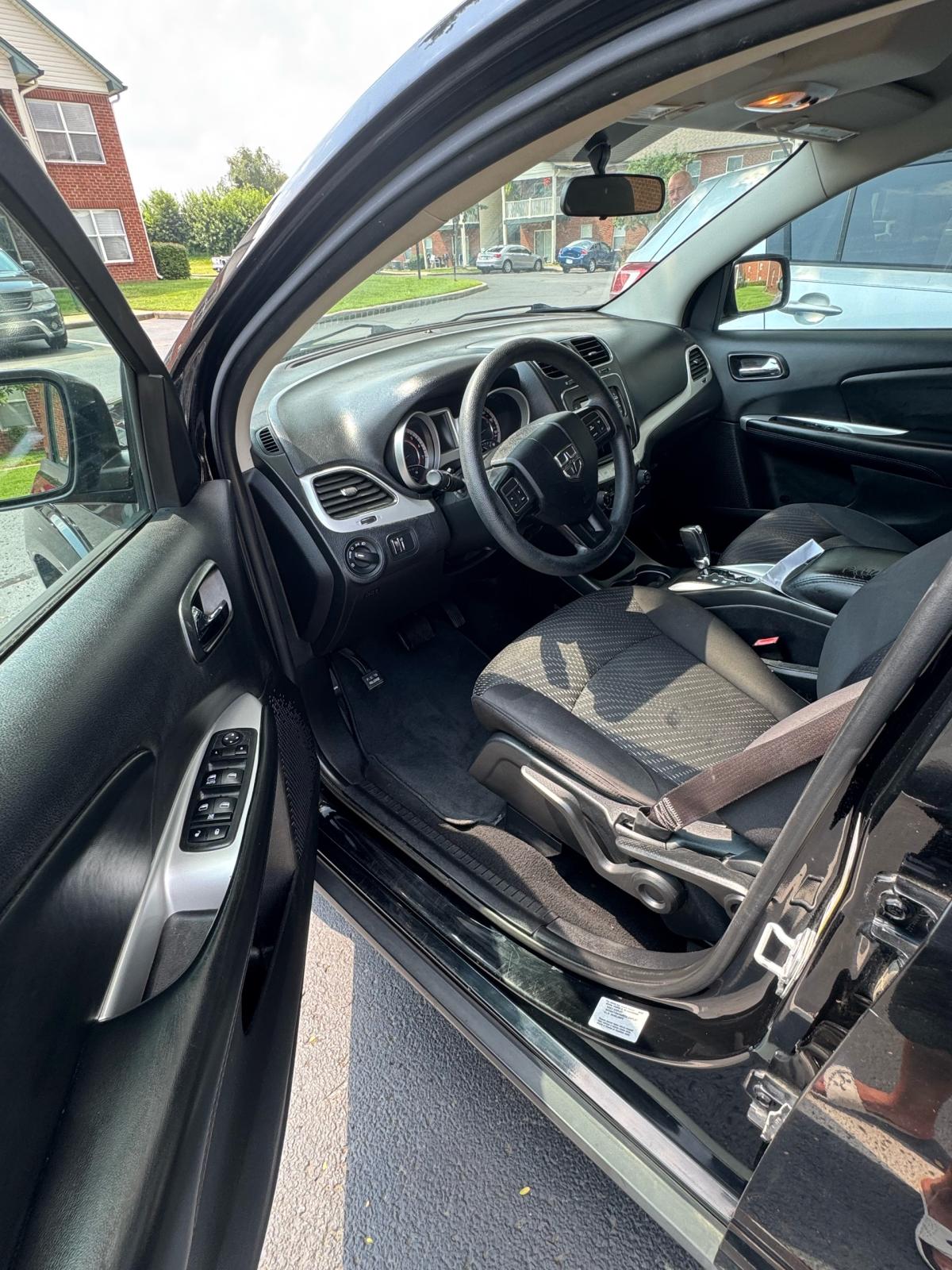 2017 dodge journey clean title