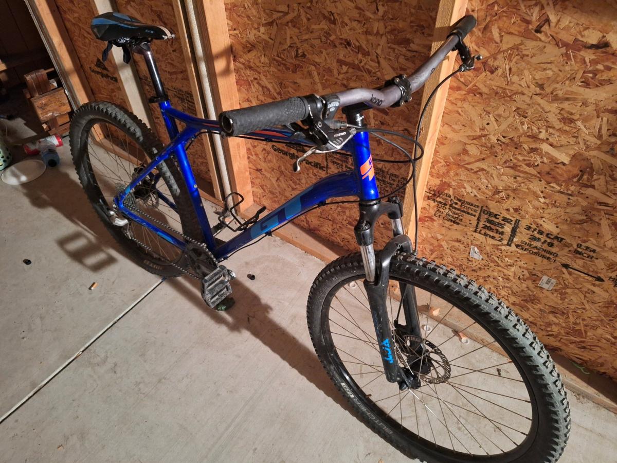 2013 specialized hardtail blue