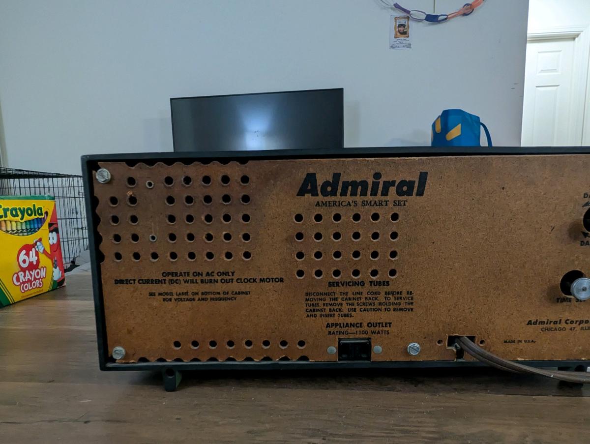 Admiral Tube Clock Radio midcentery 1950s