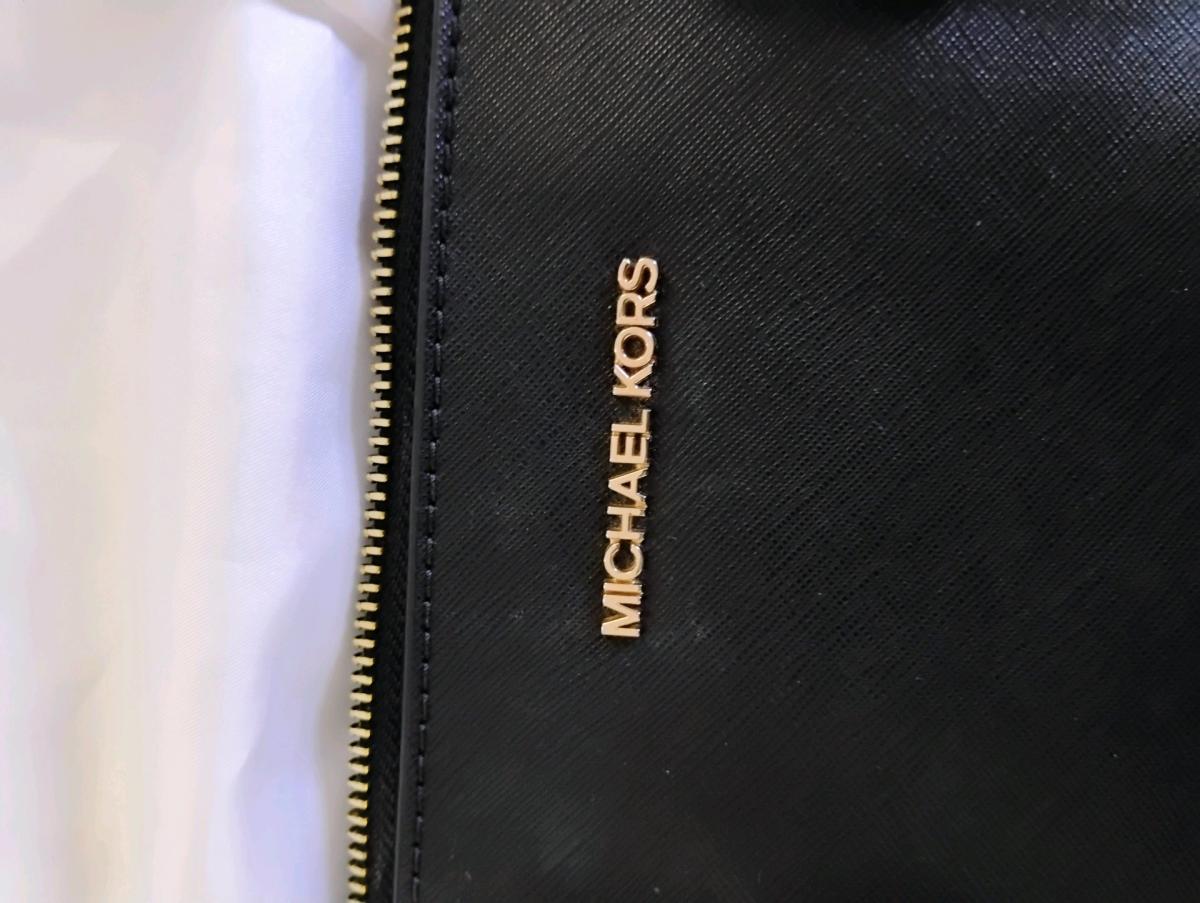 Michael Kors Jet Set Travel Saffiano Leather Tote Bag Black