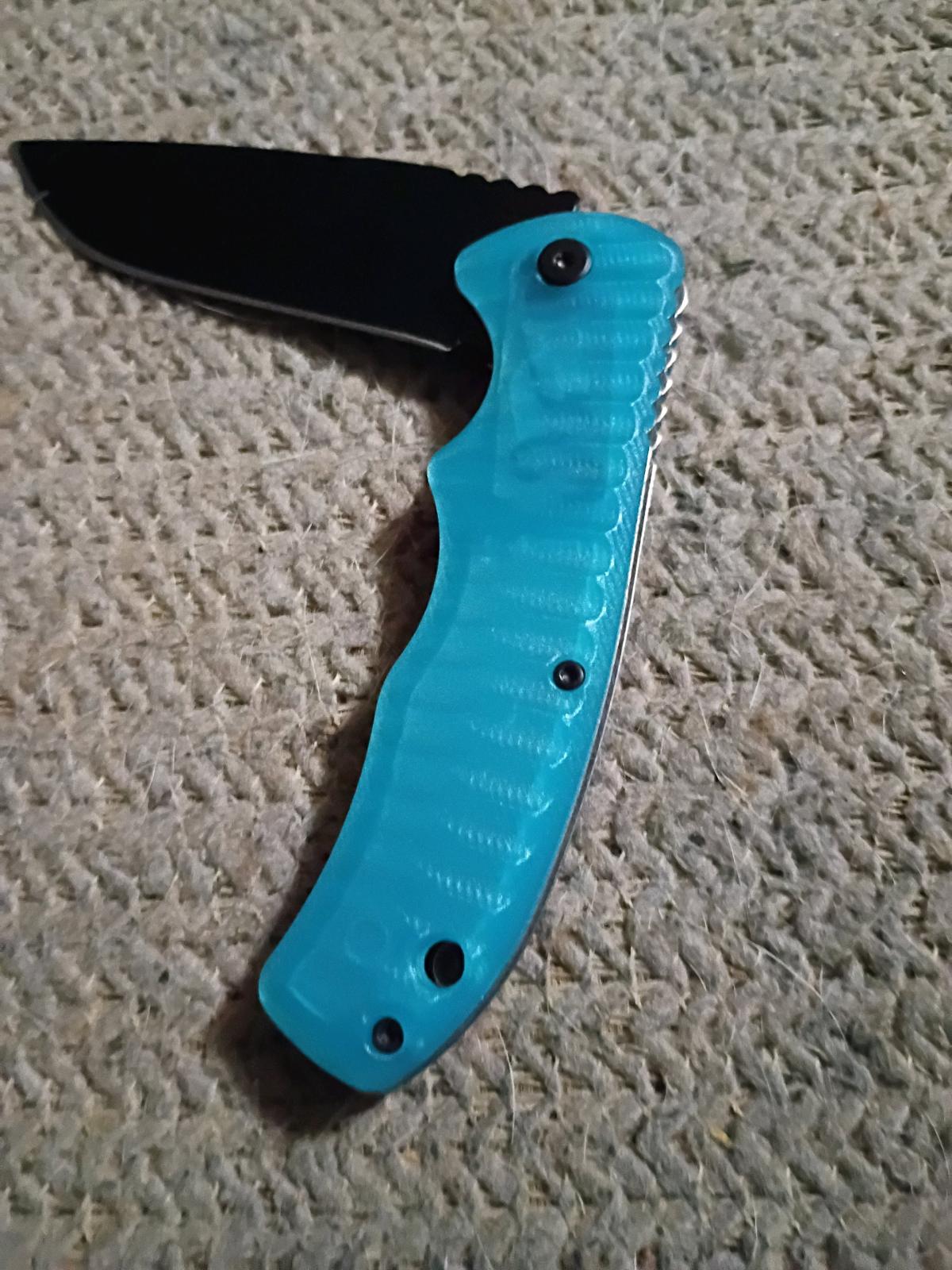 Brand new pocket knife never used still in box