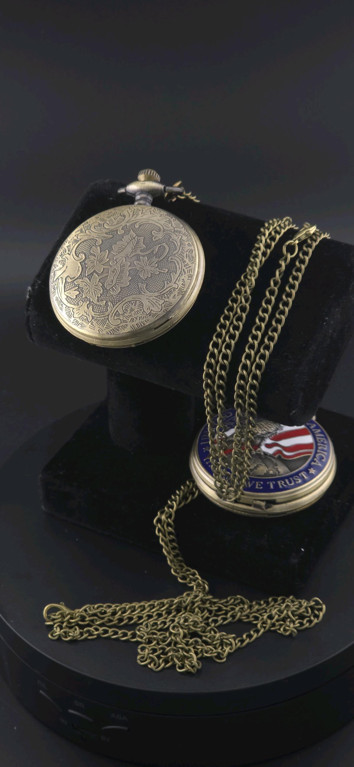 Usa In god we trust pocket watch