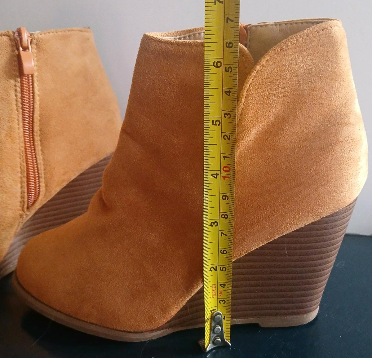 Used but still Good Comfy an Beauty Mustard Heel Ankle Boots