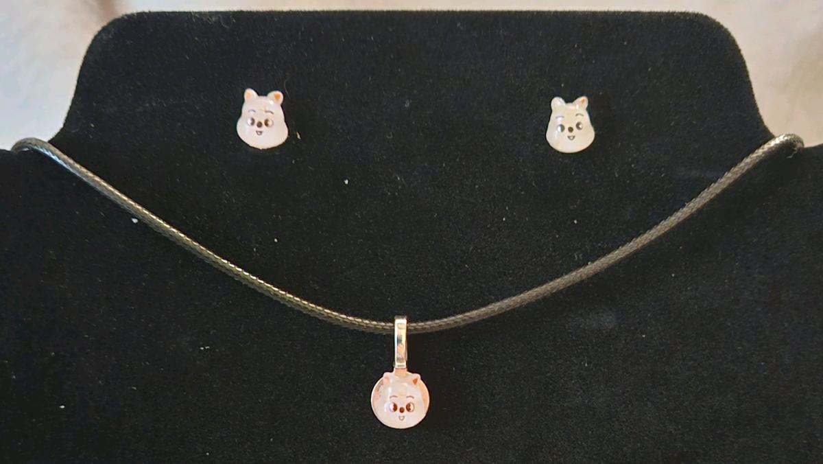 Handmade Stray Kids Han Earrings and Necklace