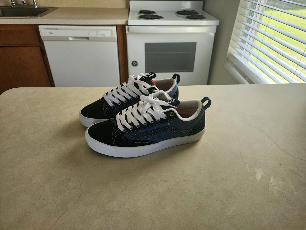 Skate Old School Vans shoes in good condition