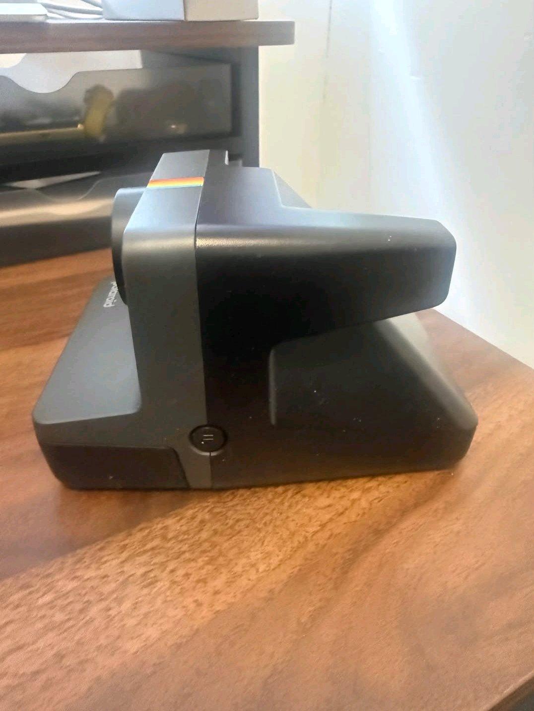 Polaroid Now Instant Camera  Barely Used  Original Box
