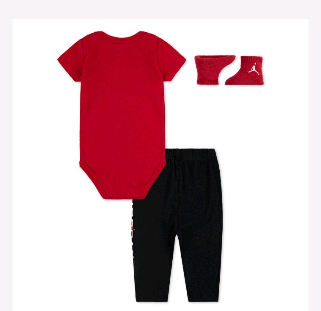 Jordan baby 0 to 6 m 3 pieces outfit