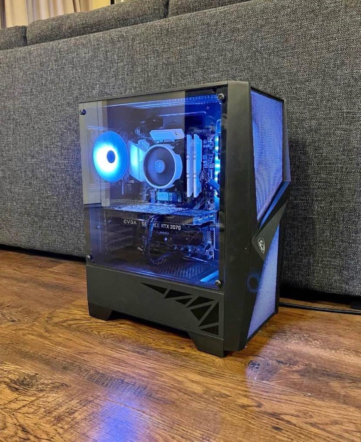 gaming pc working perfectly in good condition