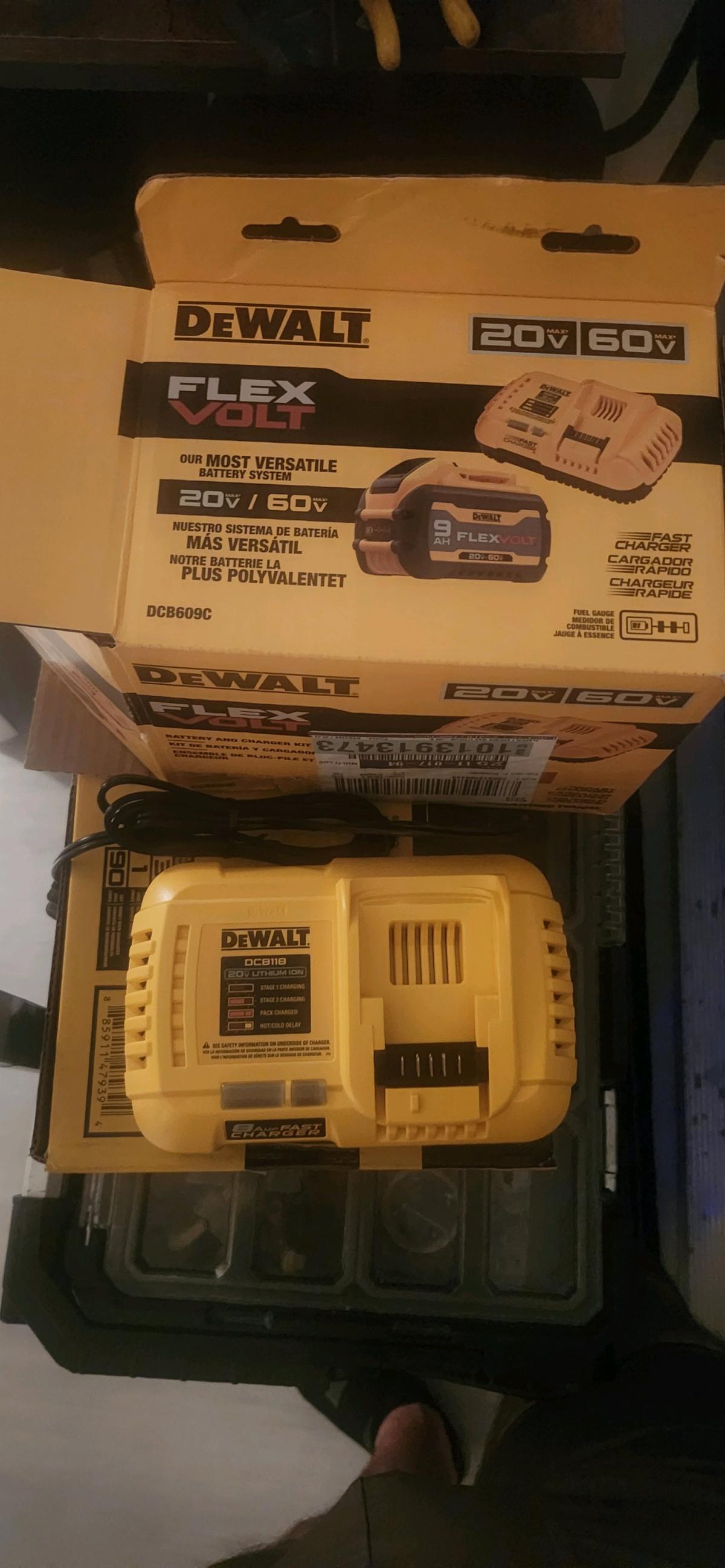 Cargador Rpido Dewalt